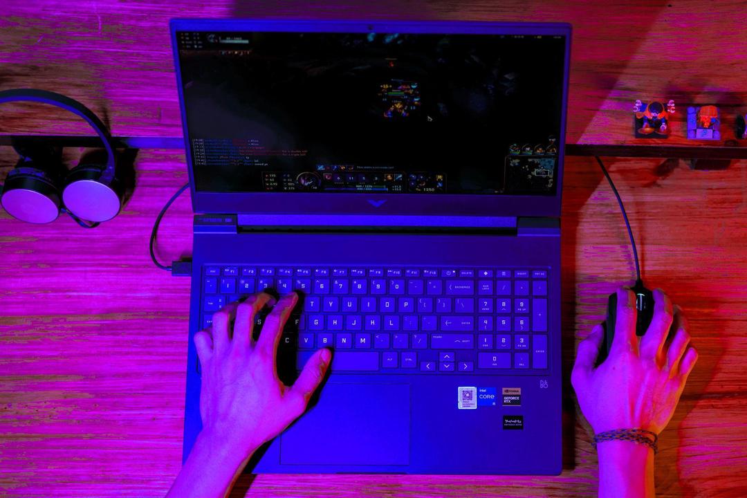 HP Victus 16 phiên bản 2023: laptop chơi game sáng giá