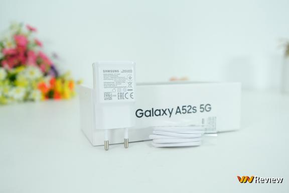 Samsung Galaxy A52s 5G có tốt không? Những lưu ý trước khi mua Samsung Galaxy A52s 5G