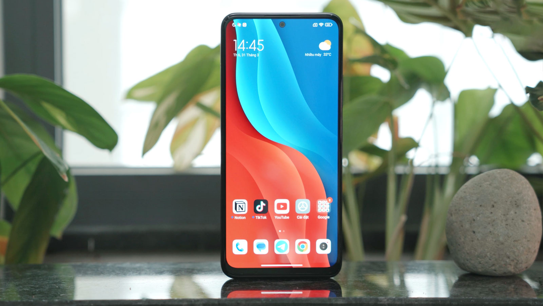 Xiaomi Redmi Note 12 giảm sốc nhân dịp học sinh, sinh viên đón năm học mới