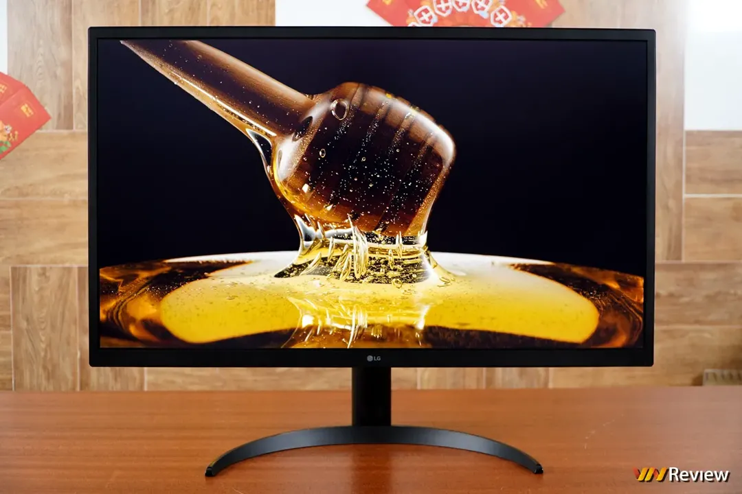 Đánh giá LG UltraFine Display OLED Pro 32EP950: màn hình máy tính không dành cho dân thường