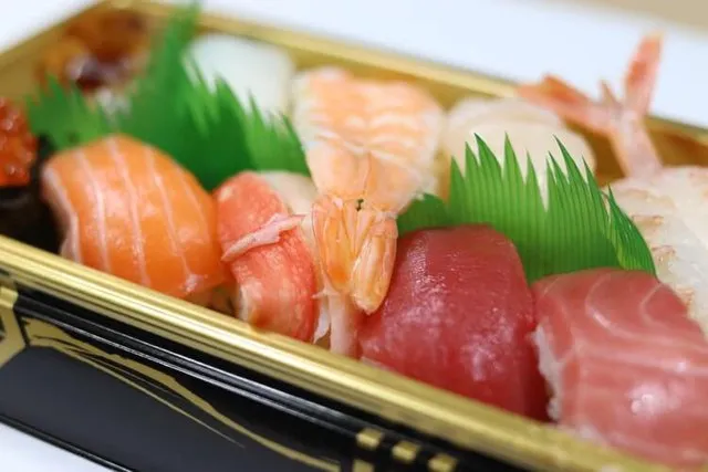 Là món ăn phổ biến toàn cầu, nhưng đây là 8 điều có thể bạn chưa biết về món sushi