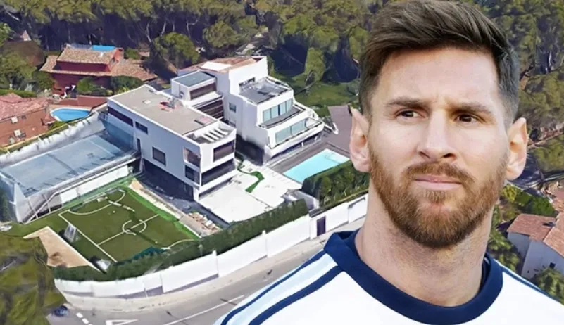 Tại sao không chiếc máy bay nào trên thế giới được phép bay qua nóc nhà Messi?