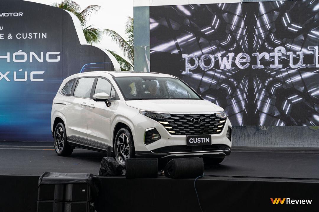 Hyundai Custin ra mắt tại Việt Nam có gì nổi bật?