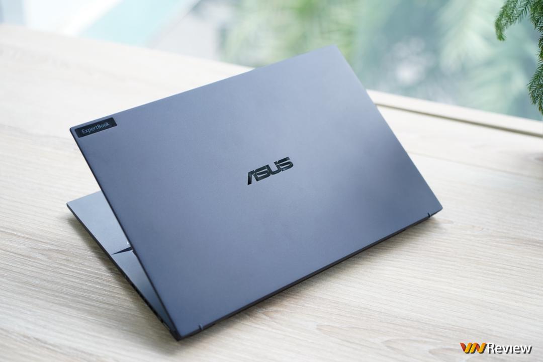 ASUS ra mắt ExpertBook B9 OLED tại Việt Nam: laptop doanh nhân 14 inch OLED nhẹ nhất thế giới, đạt cả chứng nhận trung hòa carbon 