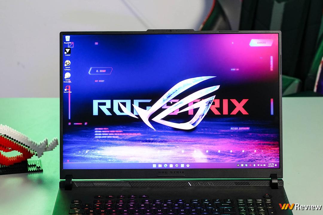 ASUS ROG Strix SCAR 18 trình làng: laptop gaming mạnh nhất thế giới, màn hình Mini LED 2K 240Hz, giá “chỉ” 130 triệu đồng