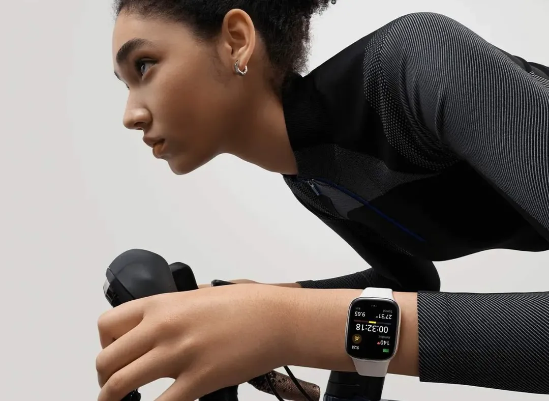 Xiaomi Redmi Watch 3 trình làng tại Việt Nam: mặt vuông như Apple Watch, “hàng tá” tính năng, pin 12 ngày, giá chưa đến 3 triệu đồng