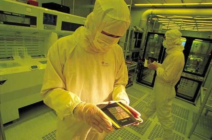 Intel giành giật TSMC với Apple để sản xuất chip 3nm