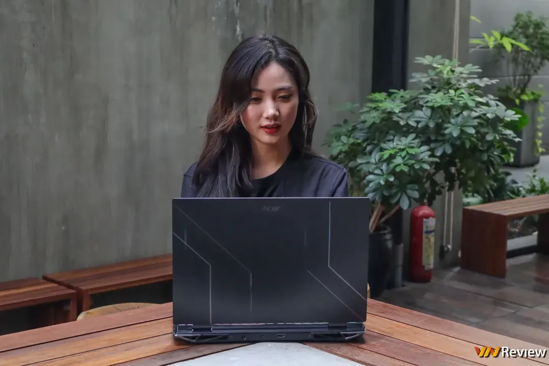 Trên tay Acer Nitro 5 Tiger vừa lên kệ tại Việt Nam: có Intel H Series Gen 12, RTX 30 Series, giá từ 28 triệu