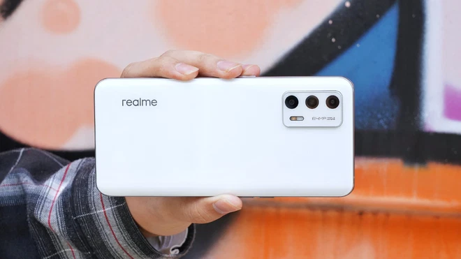 realme GT Neo2T trình làng: Dimensity 1200, AMOLED 120Hz, sạc nhanh 65W, giá từ 7 triệu