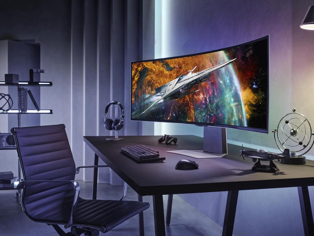 Samsung chốt giá màn hình gaming “trùm cuối” Odyssey OLED G9 tại Việt Nam: “chỉ” từ gần 40 triệu đồng, tặng luôn máy chiếu The FreeStyle trị giá 18 triệu