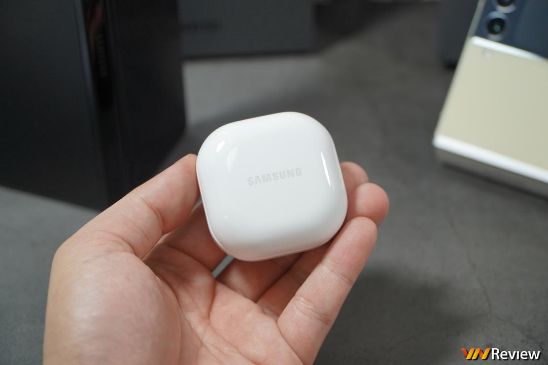 Trên tay Samsung Galaxy Buds 2: phiên bản giá tốt của Galaxy Buds Pro