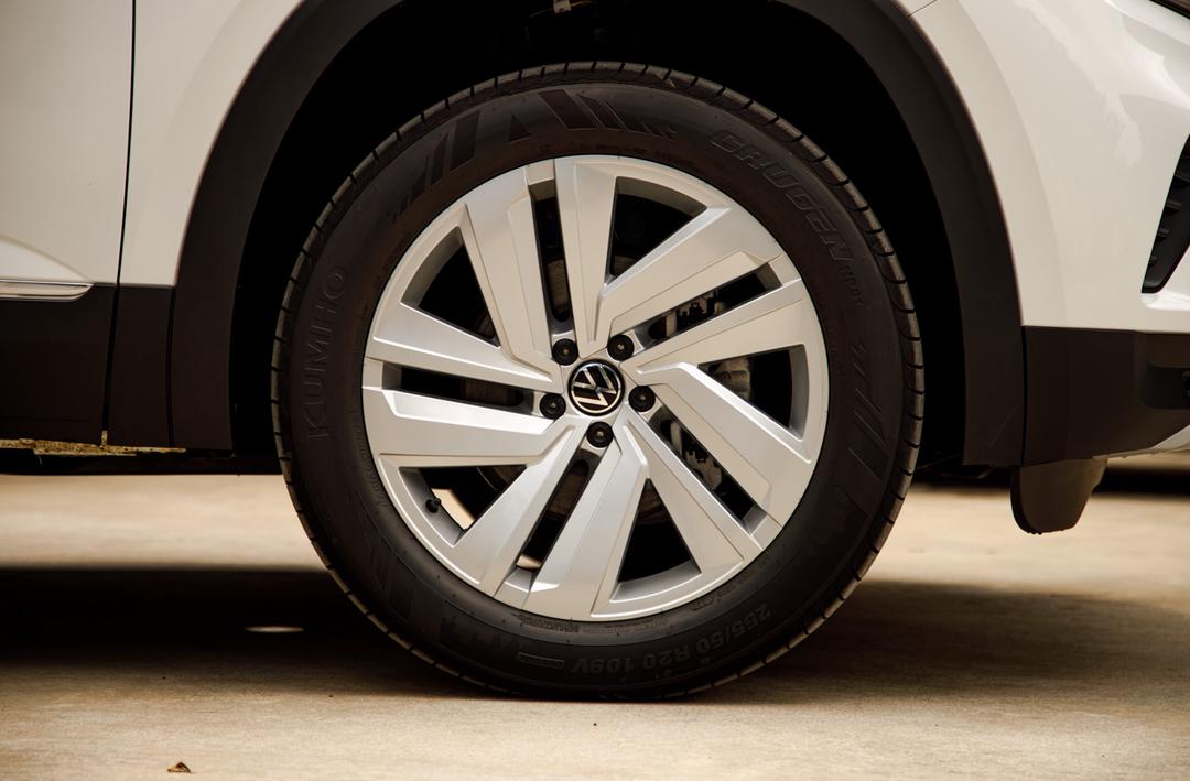 Volkswagen Teramont ra mắt thị trường Việt: cạnh tranh trực tiếp Ford Explorer và Toyota Prado Volkswagen Teramont ra mắt thị trường Việt: cạnh tranh trực tiếp Ford Explorer và Toyota Prado