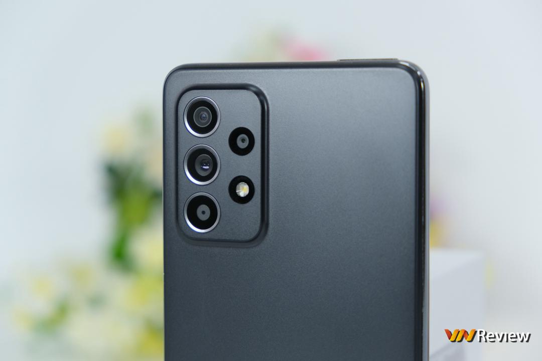 Đánh giá Galaxy A52s 5G: đây là chiếc Galaxy A mình thấy hài lòng nhất Đánh giá Galaxy A52s 5G: đây là chiếc Galaxy A mình thấy hài lòng nhất