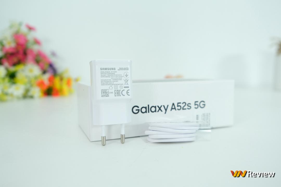 Đánh giá Galaxy A52s 5G: đây là chiếc Galaxy A mình thấy hài lòng nhất Đánh giá Galaxy A52s 5G: đây là chiếc Galaxy A mình thấy hài lòng nhất