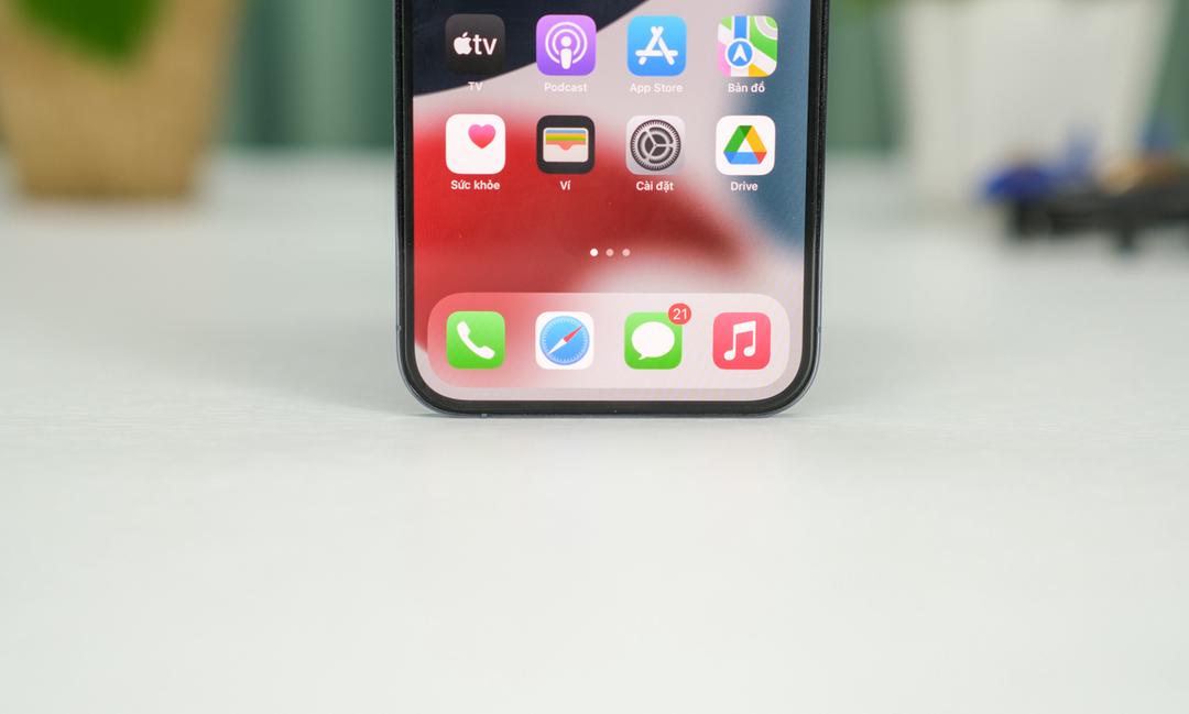 Đánh giá iPhone 13 Pro Max: Siêu phẩm không dành cho số đông Đánh giá iPhone 13 Pro Max: Siêu phẩm không dành cho số đông
