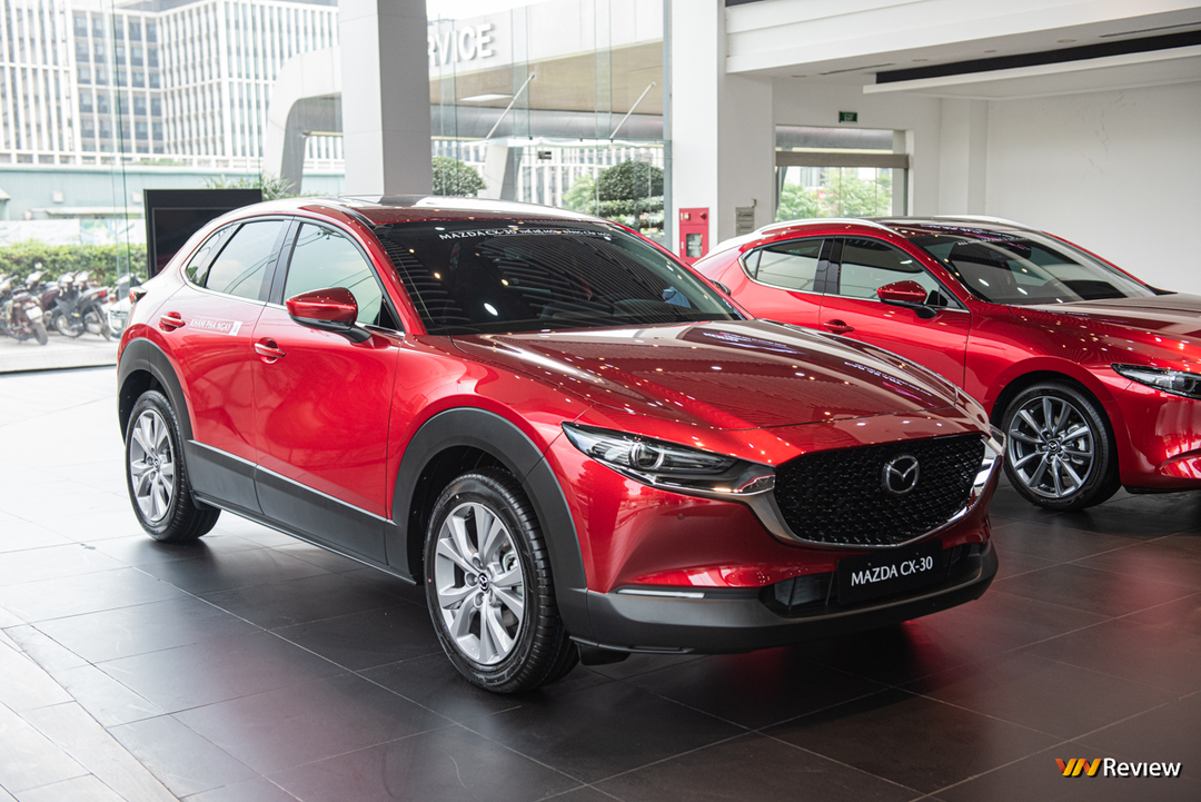 Mazda ưu đãi lệ phí trước bạ cho chủ xe, tặng kèm ưu đãi 120 triệu đồng Mazda ưu đãi lệ phí trước bạ cho chủ xe, tặng kèm ưu đãi 120 triệu đồng