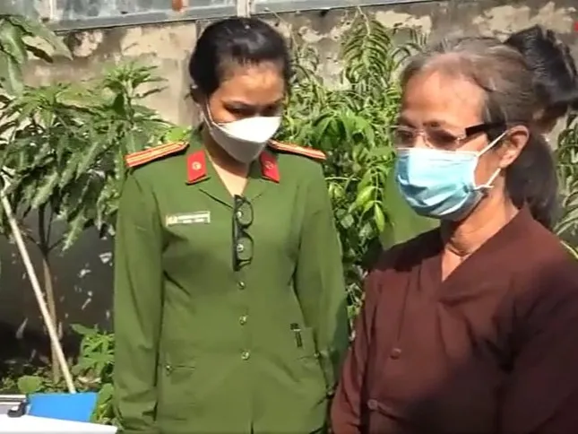 Hình ảnh Tịnh thất bồng lai bị khám xét, nhìn những cặp mắt thấy ớn lạnh Hình ảnh Tịnh thất bồng lai bị khám xét, nhìn những cặp mắt thấy ớn lạnh