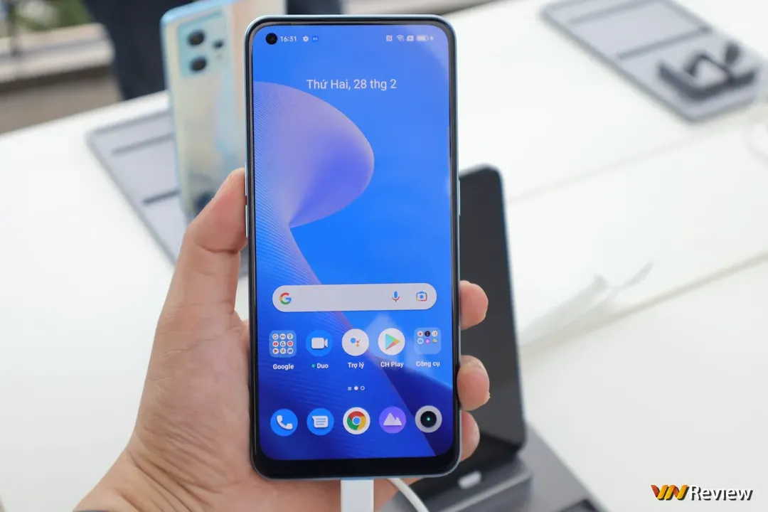 Đánh giá realme 9 Pro+: dồn toàn lực cho camera Đánh giá realme 9 Pro+: dồn toàn lực cho camera