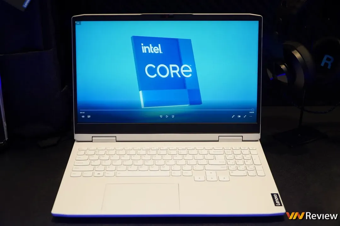 Lenovo ra mắt loạt laptop gaming Legion 2022 và Yoga X70 Series: nhiều nâng cấp, giá từ 26,5 triệu Lenovo ra mắt loạt laptop gaming Legion 2022 và Yoga X70 Series: nhiều nâng cấp, giá từ 26,5 triệu