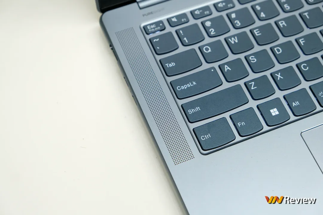 Đánh giá Lenovo Yoga Slim 7i Pro X: chiếc laptop “đa-zi-năng” đúng nghĩa đây rồi Đánh giá Lenovo Yoga Slim 7i Pro X: chiếc laptop “đa-zi-năng” đúng nghĩa đây rồi