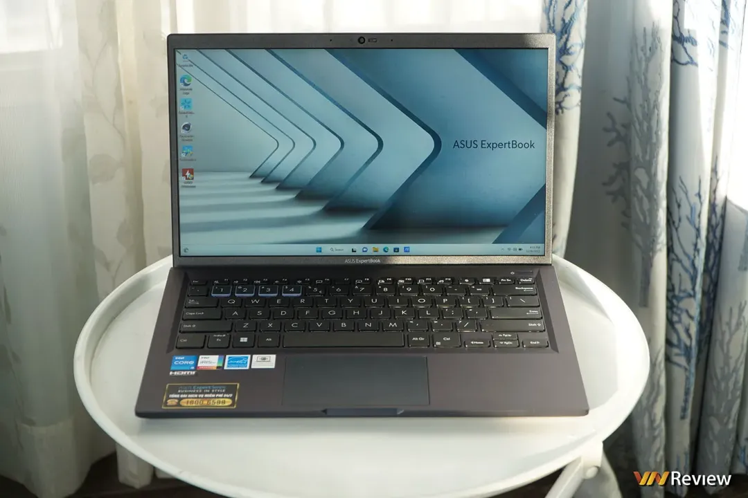 Đánh giá Asus ExpertBook B1 2022: laptop “chuẩn bài” cho doanh nghiệp vừa và nhỏ Đánh giá Asus ExpertBook B1 2022: laptop “chuẩn bài” cho doanh nghiệp vừa và nhỏ
