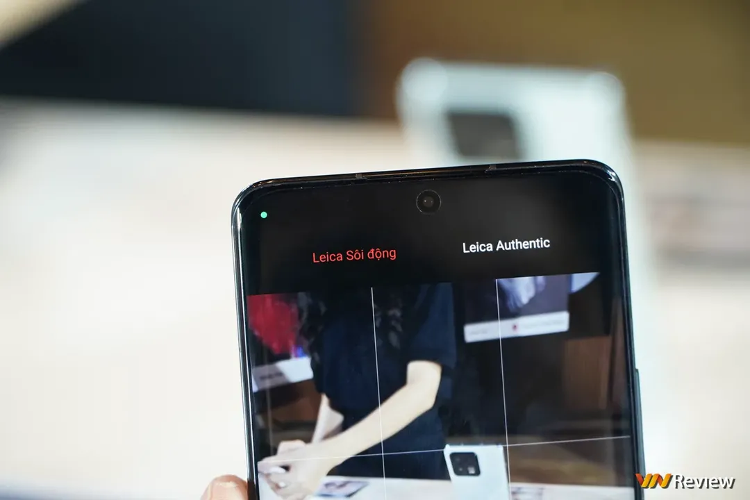 Trên tay Xiaomi 13 Pro - smartphone gần 30 triệu đồng của Xiaomi vừa ra mắt tại Việt Nam, chụp thử camera Leica xem có như lời đồn Trên tay Xiaomi 13 Pro - smartphone gần 30 triệu đồng của Xiaomi vừa ra mắt tại Việt Nam, chụp thử camera Leica xem có như lời đồn