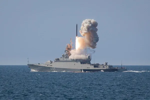 Ukraine tấn công Crimea, tự tin đã diệt sạch lô tên lửa hành trình Kalibr Nga đang vận chuyển Ukraine tấn công Crimea, tự tin đã diệt sạch lô tên lửa hành trình Kalibr Nga đang vận chuyển