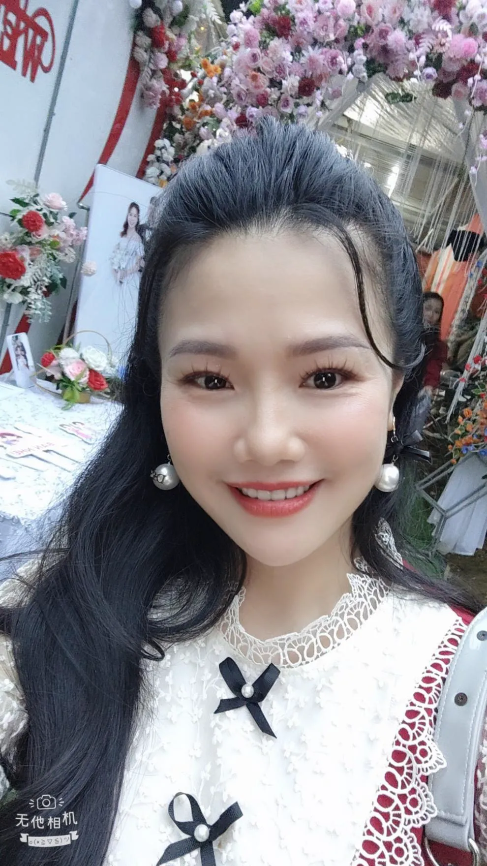 Nguyễn Thị Hồng - Khi đam mê dẫn lối và nỗ lực làm bàn đạp để chinh phục hành trình khởi nghiệp kinh doanh mỹ phẩm Nguyễn Thị Hồng - Khi đam mê dẫn lối và nỗ lực làm bàn đạp để chinh phục hành trình khởi nghiệp kinh doanh mỹ phẩm
