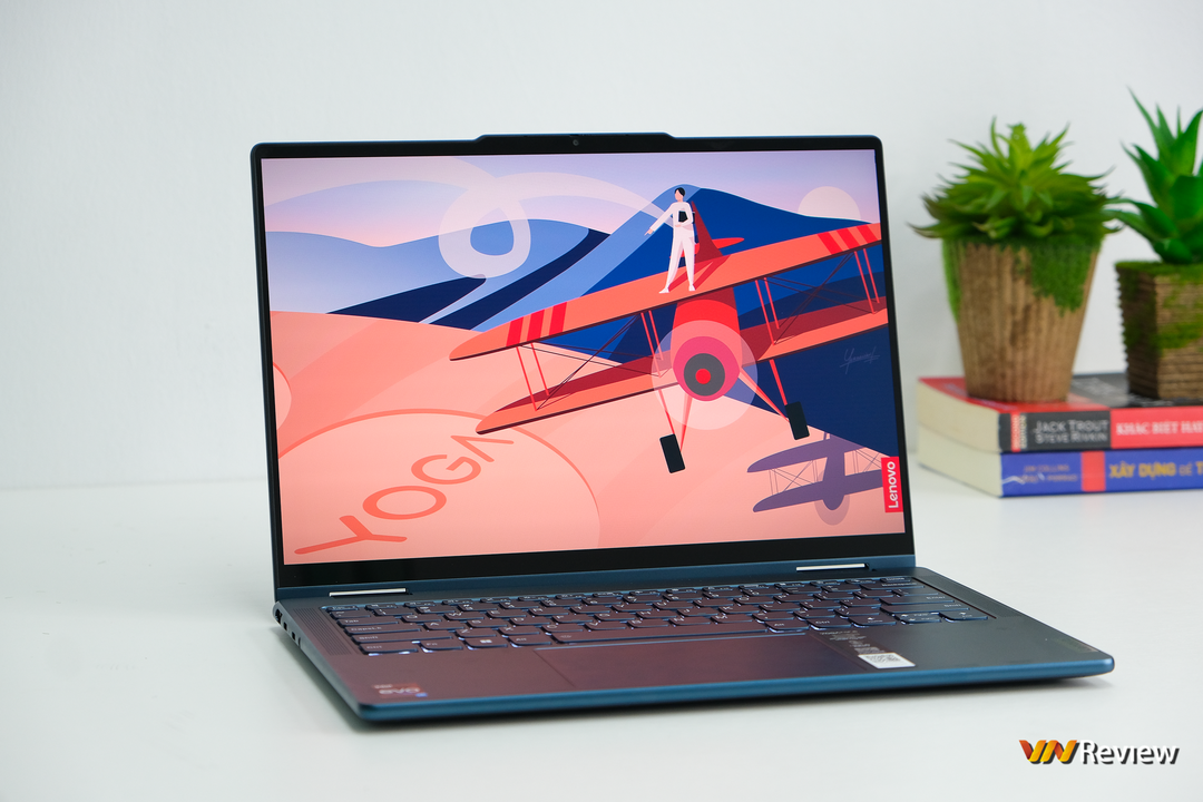 Đánh giá Lenovo Yoga 7i Gen 8 (2023): Sẽ là chiếc laptop 2-trong-1 đáng mua nhất năm nay Đánh giá Lenovo Yoga 7i Gen 8 (2023): Sẽ là chiếc laptop 2-trong-1 đáng mua nhất năm nay