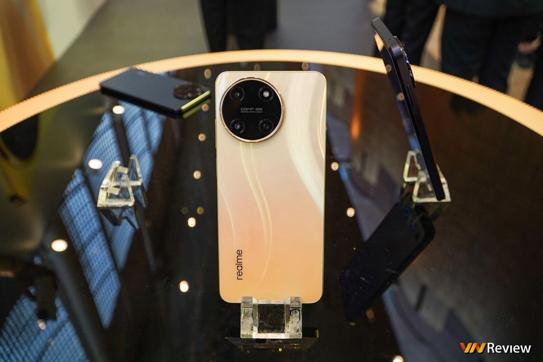 Đánh giá realme 11: tập trung vào những điều thiết yếu Đánh giá realme 11: tập trung vào những điều thiết yếu