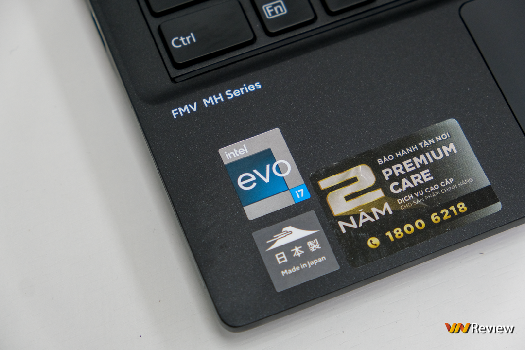 Đánh giá Fujitsu FMV MH 14”: Trợ lý linh hoạt cho những ngày bận rộn Đánh giá Fujitsu FMV MH 14”: Trợ lý linh hoạt cho những ngày bận rộn