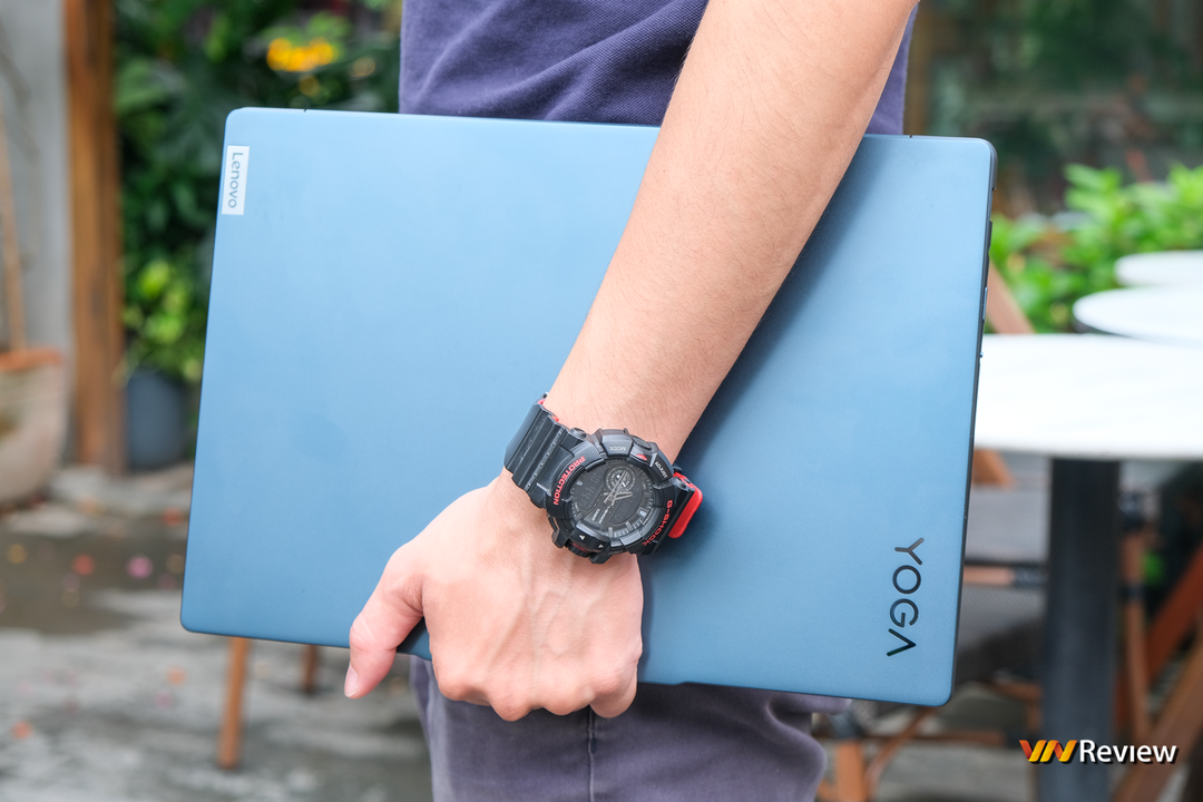 Đánh giá Lenovo Yoga Pro 7i 14” Gen 8 (2023): Giấc mơ của dân sáng tạo nội dung thành hiện thực Đánh giá Lenovo Yoga Pro 7i 14” Gen 8 (2023): Giấc mơ của dân sáng tạo nội dung thành hiện thực