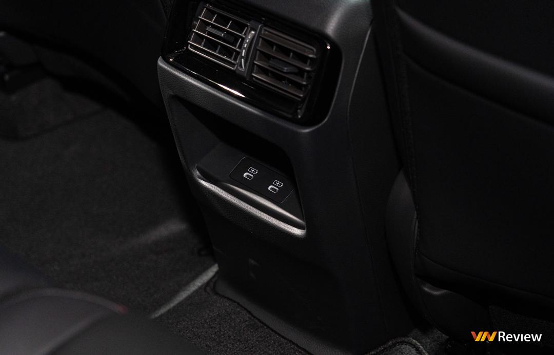 Honda CR-V ra mắt thị trường Việt Nam: Bổ sung phiên bản Hybrid, mức giá từ 1,109 tỷ đồng Honda CR-V ra mắt thị trường Việt Nam: Bổ sung phiên bản Hybrid, mức giá từ 1,109 tỷ đồng