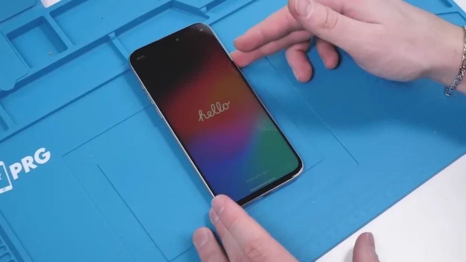 Chiếc điện thoại giống iPhone 15 Pro Max tới 90%, giá chỉ 220 USD Chiếc điện thoại giống iPhone 15 Pro Max tới 90%, giá chỉ 220 USD