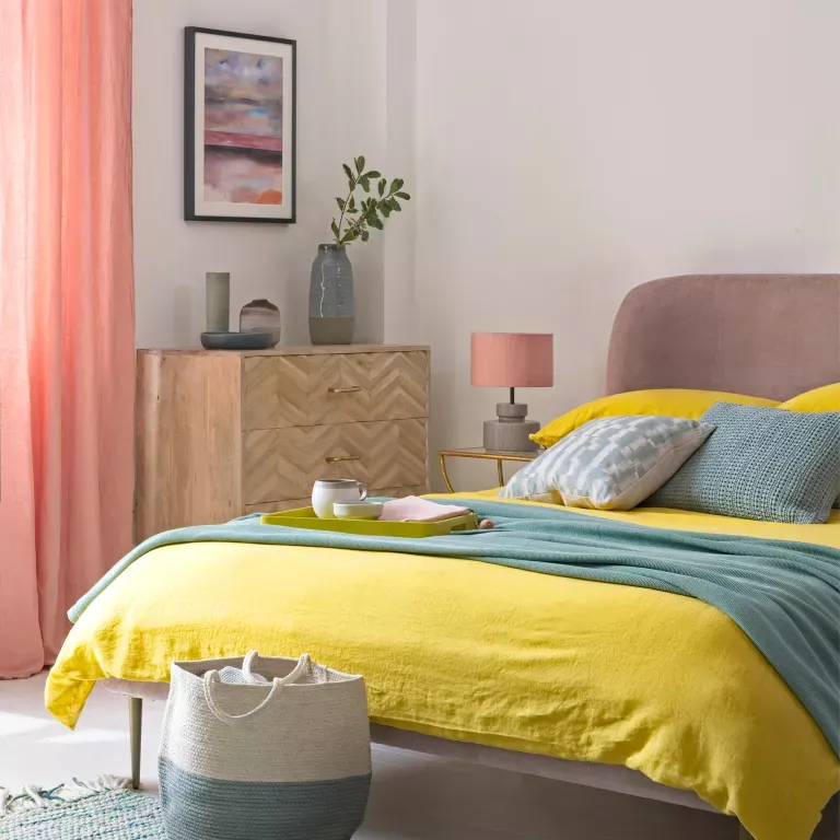 9 mẹo sắp xếp đồ đạc cực thông minh cho phòng ngủ có diện tích nhỏ 9 mẹo sắp xếp đồ đạc cực thông minh cho phòng ngủ có diện tích nhỏ