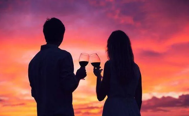 Ở độ tuổi nào phụ nữ hoàn toàn không còn hứng thú với đàn ông? Câu trả lời từ các nhà tâm lý học khá nhất quán  Ở độ tuổi nào phụ nữ hoàn toàn không còn hứng thú với đàn ông? Câu trả lời từ các nhà tâm lý học khá nhất quán