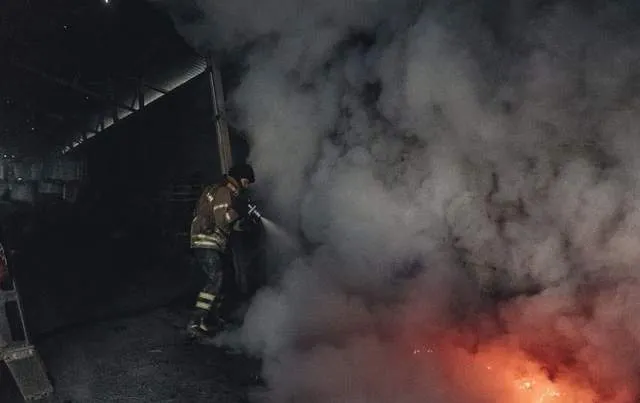 Nga-Ukraine giao tranh ở Bakhmut, quân Ukraine quát Zelensky: Coi chúng tôi như bia đỡ đạn Nga-Ukraine giao tranh ở Bakhmut, quân Ukraine quát Zelensky: Coi chúng tôi như bia đỡ đạn
