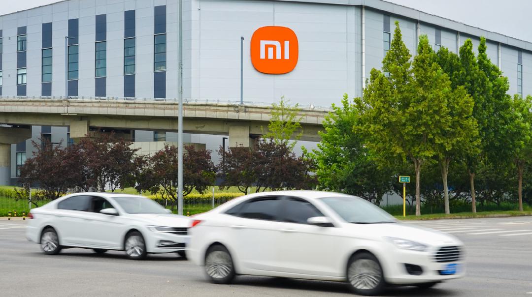 Xe điện Xiaomi sẽ ra mắt vào 2024, tham vọng bán được 100.000 xe năm đầu tiên Xe điện Xiaomi sẽ ra mắt vào 2024, tham vọng bán được 100.000 xe năm đầu tiên