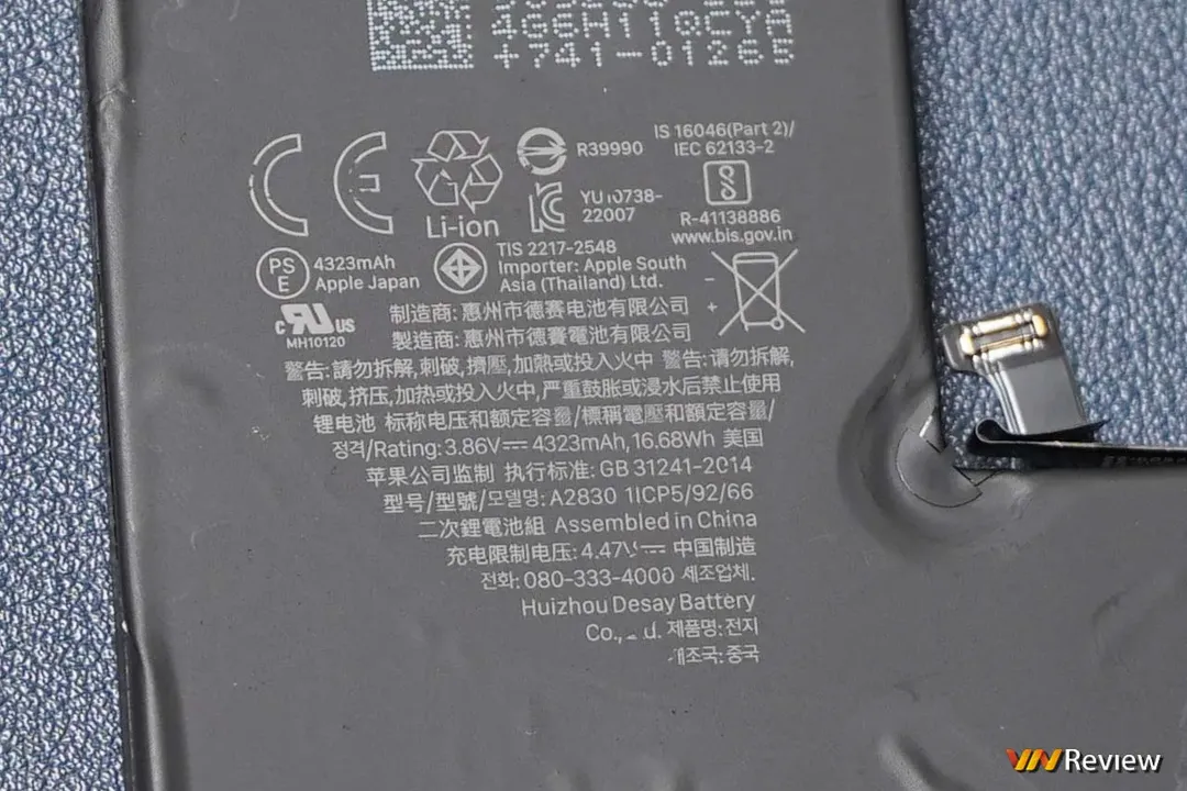 Mổ iPhone 14 Pro Max đầu tiên tại Việt Nam, phát hiện chi tiết Apple “giấu nhẹm” trong buổi ra mắt Mổ iPhone 14 Pro Max đầu tiên tại Việt Nam, phát hiện chi tiết Apple “giấu nhẹm” trong buổi ra mắt