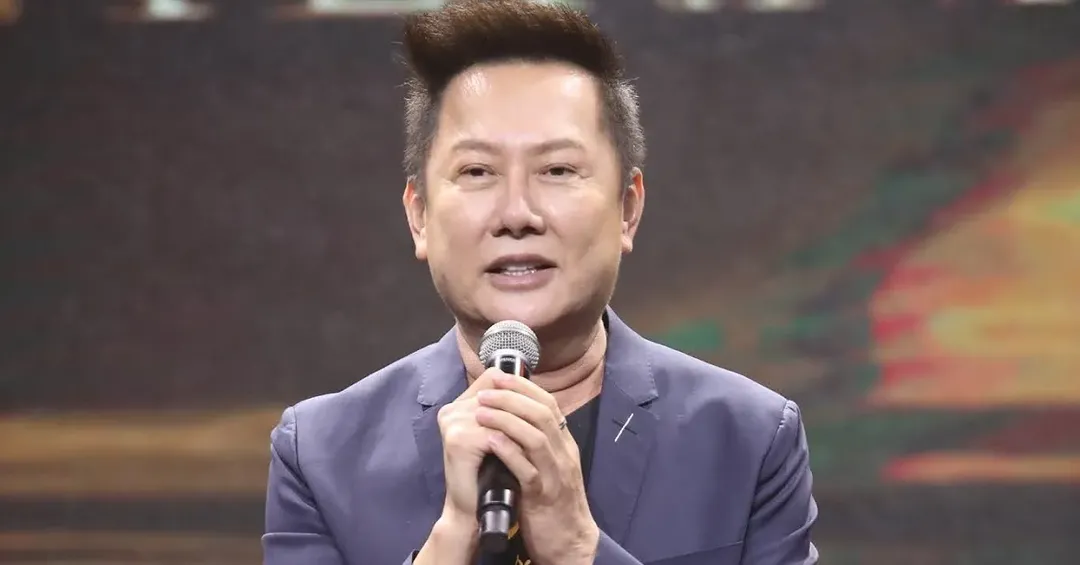 Ông trùm Miss Grand International: Sự nghiệp chói sáng nhưng đời tư thị phi, từng “body shaming” cả hoa hậu  Ông trùm Miss Grand International: Sự nghiệp chói sáng nhưng đời tư thị phi, từng “body shaming” cả hoa hậu
