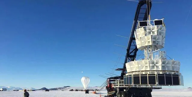 Các nhà khoa học NASA mới phát hiện có thứ gì đó ngược dòng trong thời gian hoặc chứng minh sự tồn tại của các vũ trụ song song Các nhà khoa học NASA mới phát hiện có thứ gì đó ngược dòng trong thời gian hoặc chứng minh sự tồn tại của các vũ trụ song song