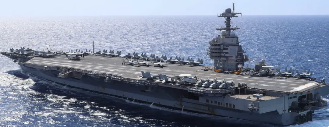 So đọ tàu sân bay mới của Mỹ và Trung Quốc: có đủ tuổi không? So đọ tàu sân bay mới của Mỹ và Trung Quốc: có đủ tuổi không?