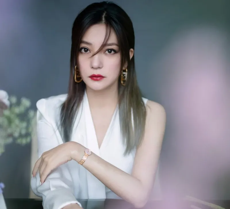 Những sao hoa ngữ dính phốt nặng, bay màu khỏi C-biz hiện giờ ra sao? Những sao hoa ngữ dính phốt nặng, bay màu khỏi C-biz hiện giờ ra sao?