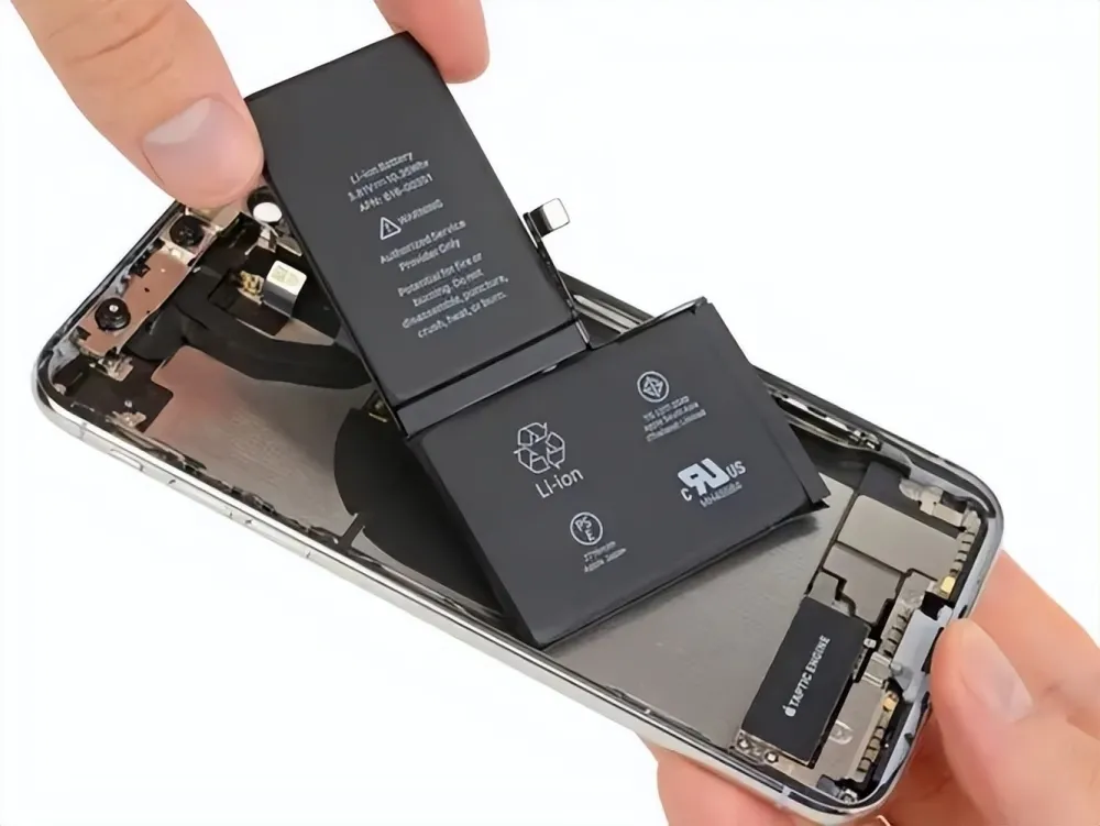 Dung lượng pin iPhone qua từng đời, mẫu iPhone nào có pin trâu nhất? Dung lượng pin iPhone qua từng đời, mẫu iPhone nào có pin trâu nhất?