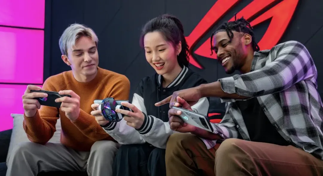 ASUS ROG Phone 7 và ROG Phone 7 Ultimate ra mắt: củng cổ vị trí “trùm cuối” gaming phone, độc lạ mặt lưng trong suốt ASUS ROG Phone 7 và ROG Phone 7 Ultimate ra mắt: củng cổ vị trí “trùm cuối” gaming phone, độc lạ mặt lưng trong suốt