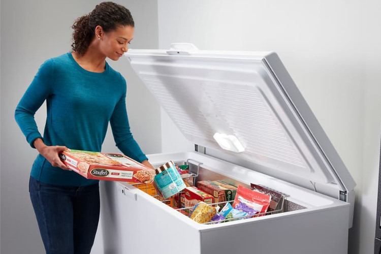 Cách vệ sinh tủ đông Alaska tại nhà đơn giản đến không ngờ! Cách vệ sinh tủ đông Alaska tại nhà đơn giản đến không ngờ!