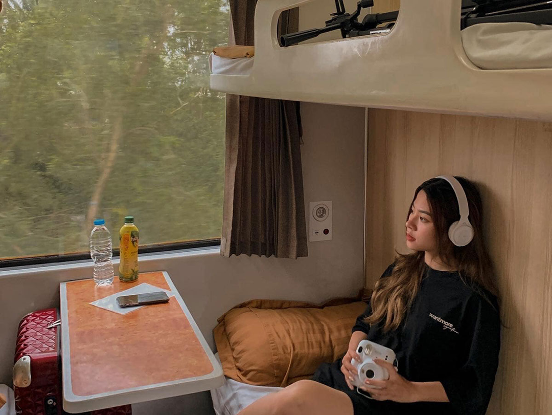 Tàu hỏa du lịch qua Đà Nẵng, Phú Yên dịp lễ hết cả ghế nhựa, máy bay sắp đạt 100% tỷ lệ lấp chỗ dù vé đắt đỏ Tàu hỏa du lịch qua Đà Nẵng, Phú Yên dịp lễ hết cả ghế nhựa, máy bay sắp đạt 100% tỷ lệ lấp chỗ dù vé đắt đỏ