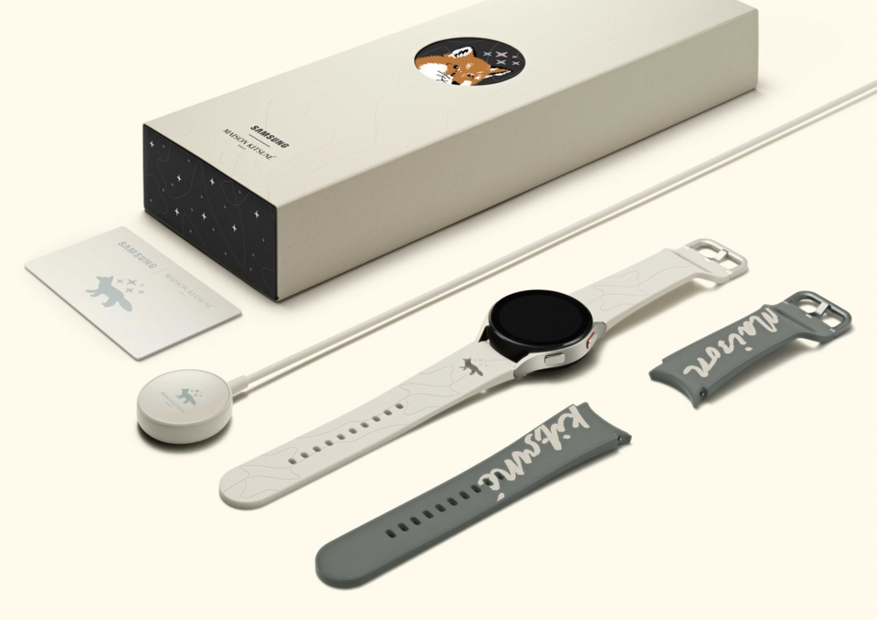 Galaxy Watch4 và Buds2 bản đặc biệt Maison Kitsuné trình làng: phối kết hợp giữa thời trang và công nghệ Galaxy Watch4 và Buds2 bản đặc biệt Maison Kitsuné trình làng: phối kết hợp giữa thời trang và công nghệ