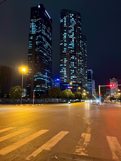 Đánh giá iPhone 13 Pro Max: Siêu phẩm không dành cho số đông Đánh giá iPhone 13 Pro Max: Siêu phẩm không dành cho số đông