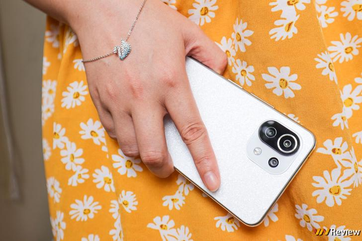 Đánh giá Xiaomi 11 Lite 5G NE Swarovski Edition: Khi smartphone còn là cách thể hiện cá tính Đánh giá Xiaomi 11 Lite 5G NE Swarovski Edition: Khi smartphone còn là cách thể hiện cá tính